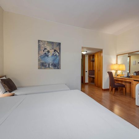 Ih Hotels Milano Eur - Trezzano Sul Naviglio Extérieur photo