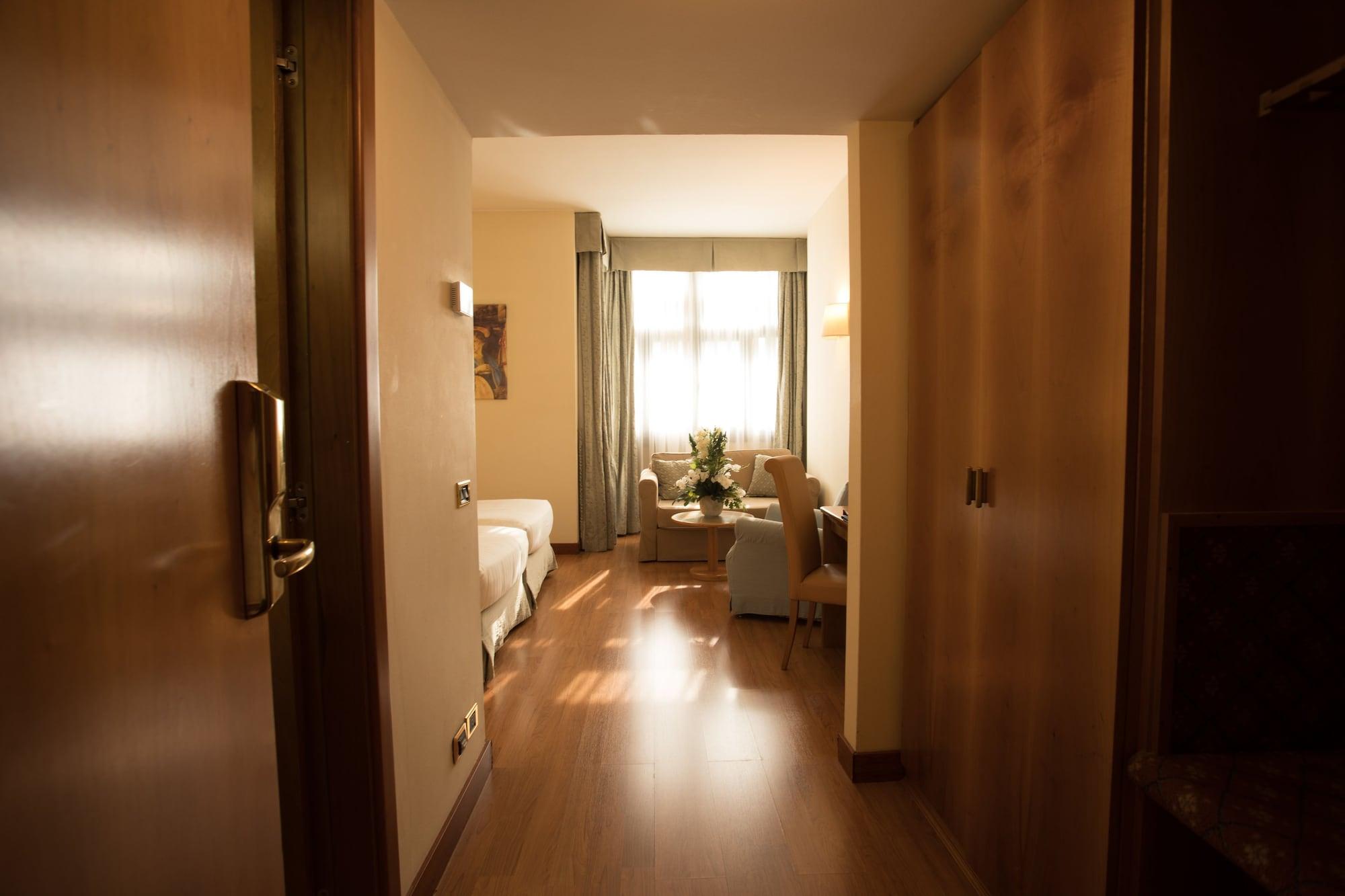 Ih Hotels Milano Eur - Trezzano Sul Naviglio Extérieur photo