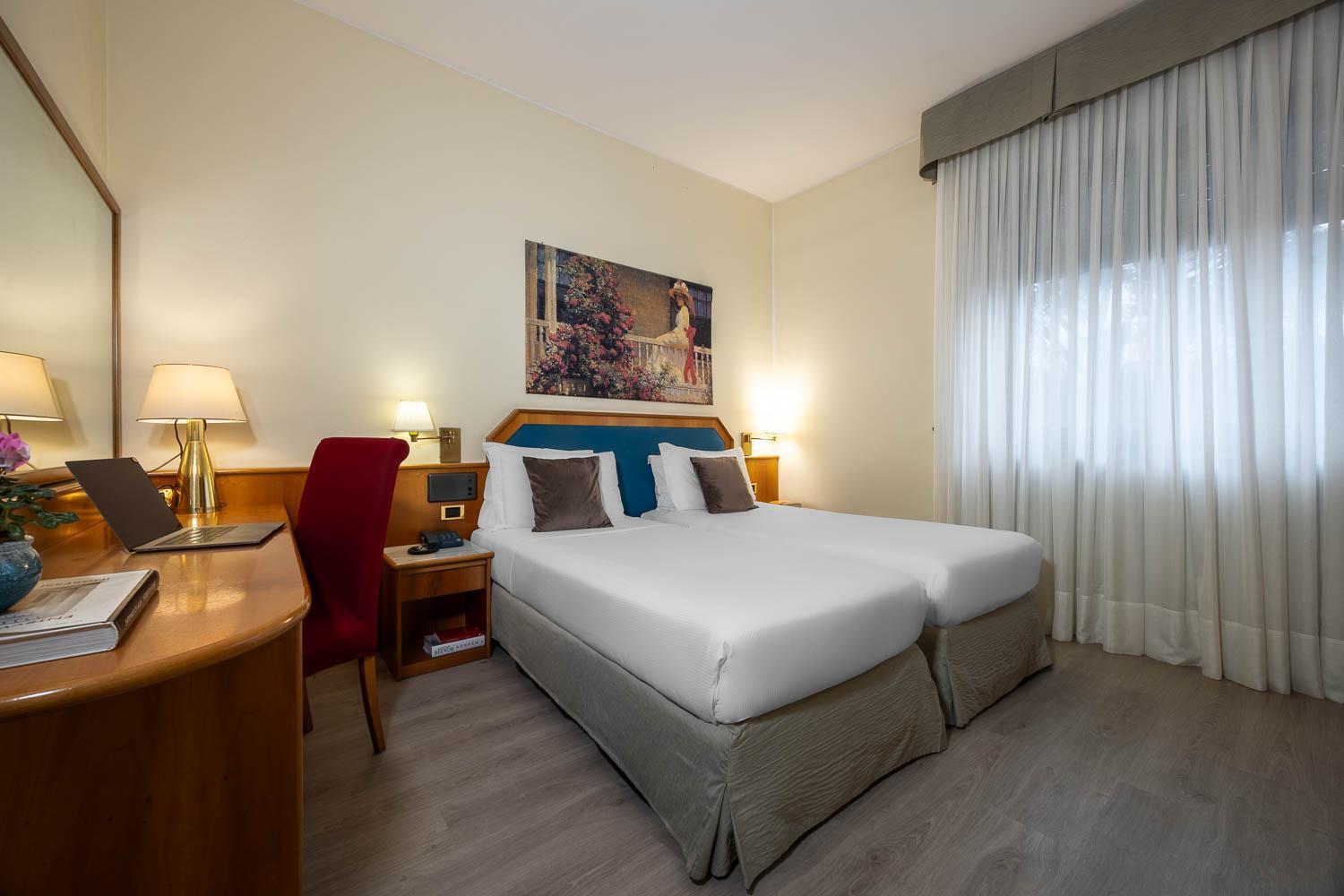 Ih Hotels Milano Eur - Trezzano Sul Naviglio Extérieur photo