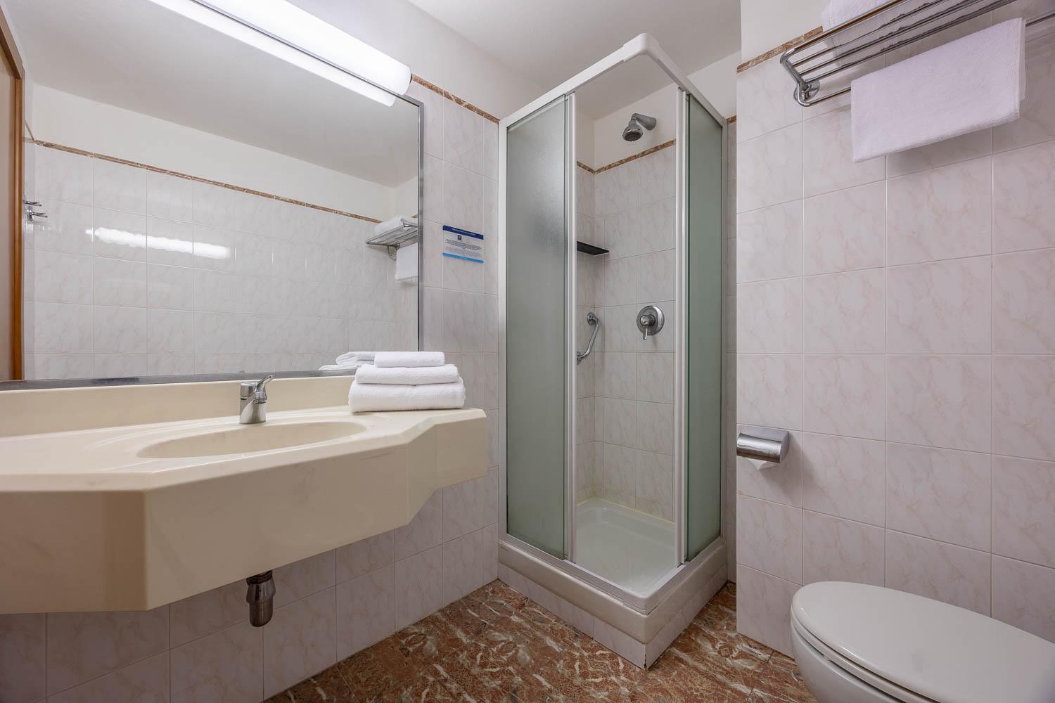 Ih Hotels Milano Eur - Trezzano Sul Naviglio Extérieur photo