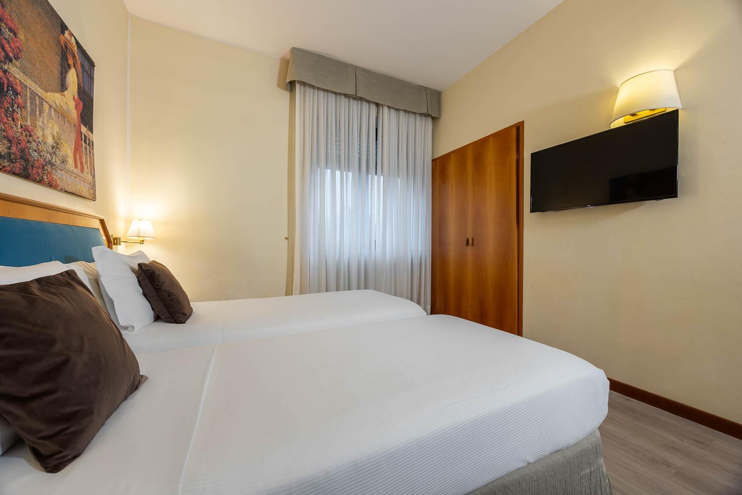 Ih Hotels Milano Eur - Trezzano Sul Naviglio Extérieur photo