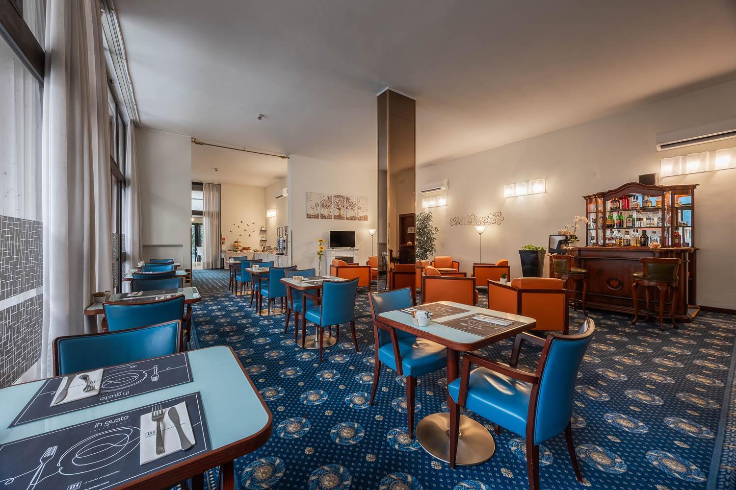 Ih Hotels Milano Eur - Trezzano Sul Naviglio Extérieur photo